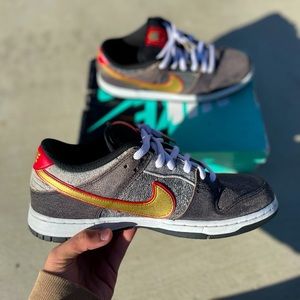 Nike Dunk Low Premium SB Beijing Gold Grey